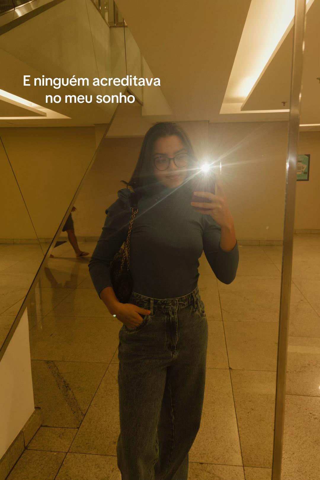 @Ana Louyze MED