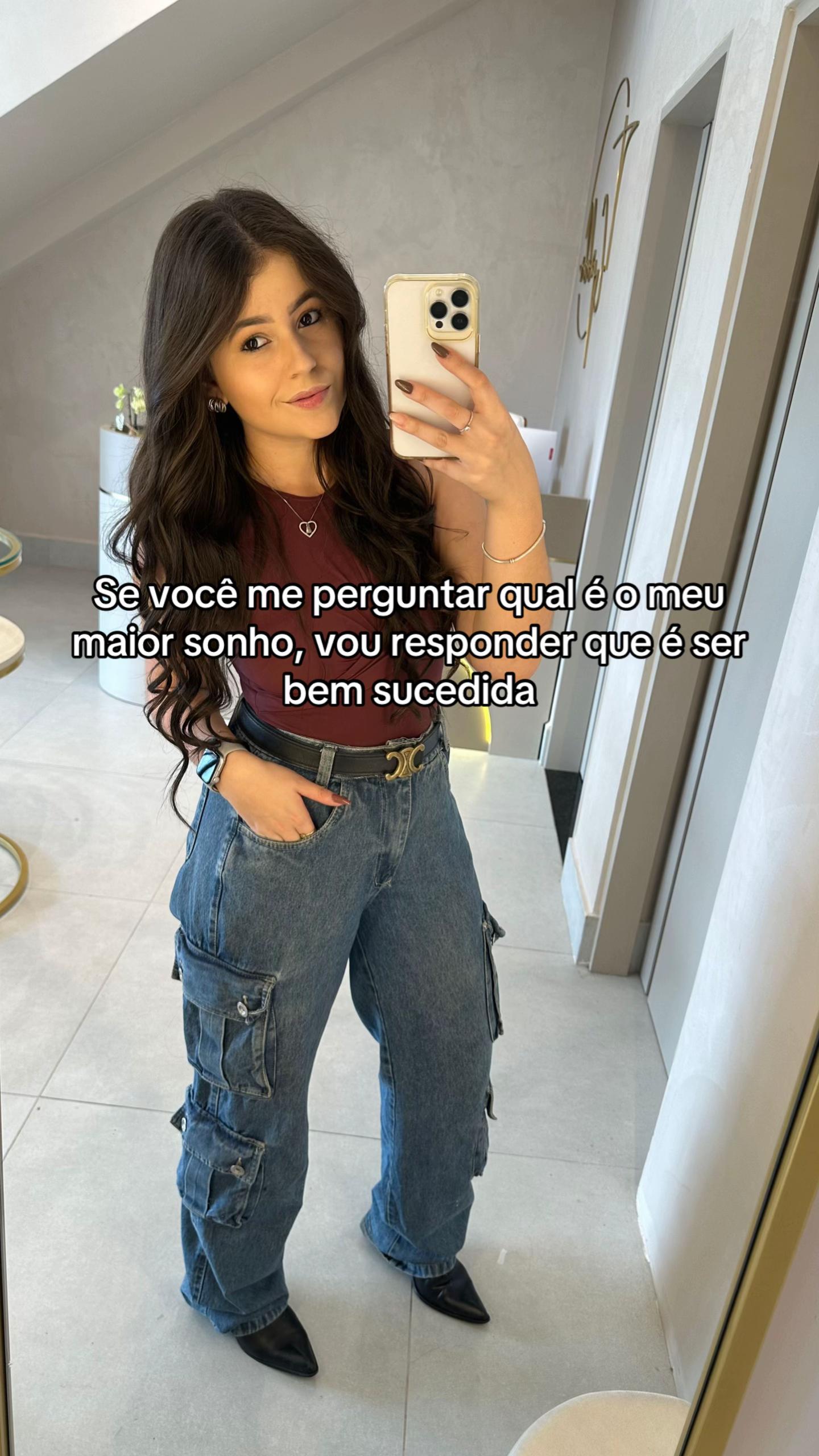 @Izabela Costa
