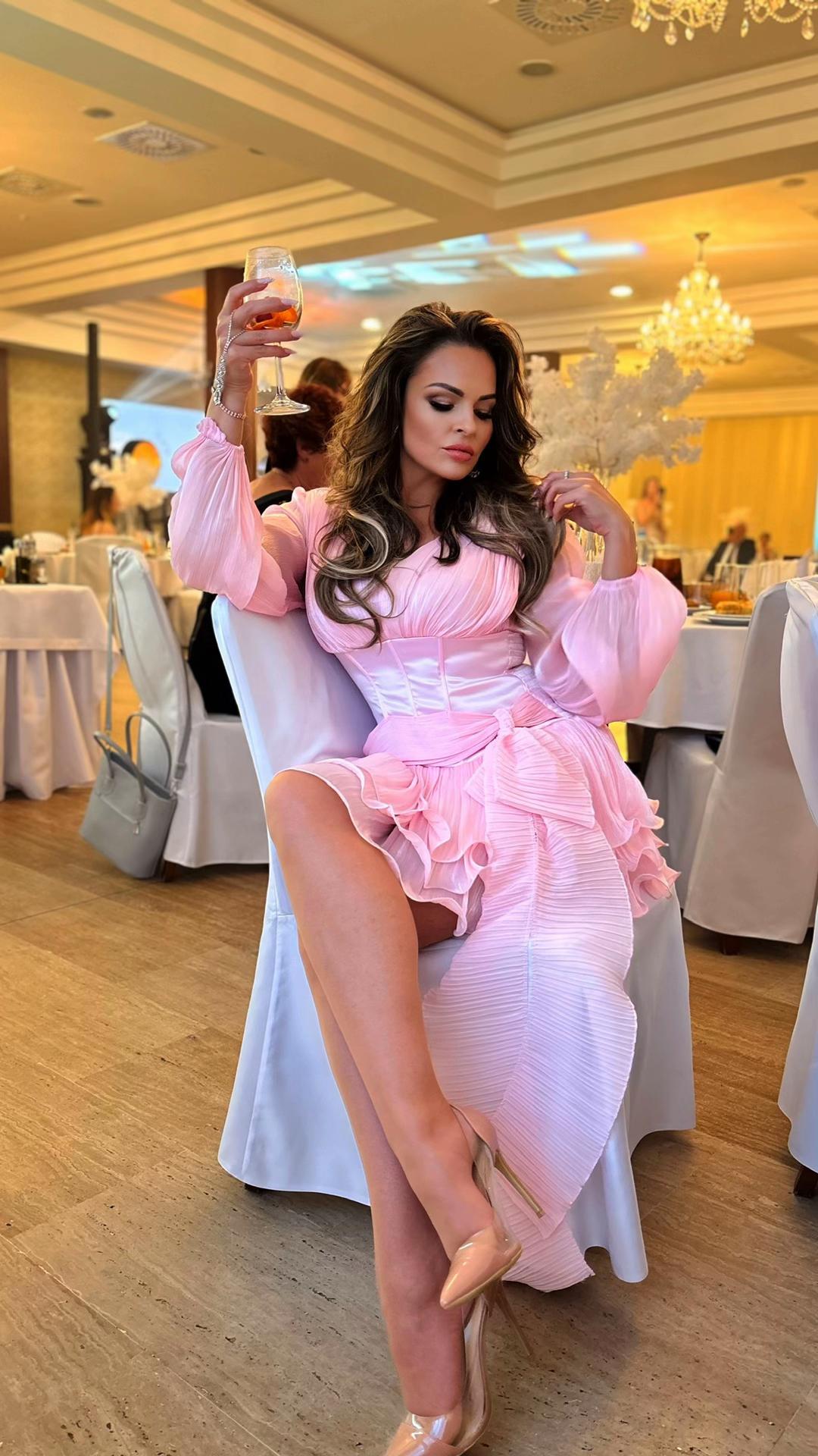 @Virtualna Diva
