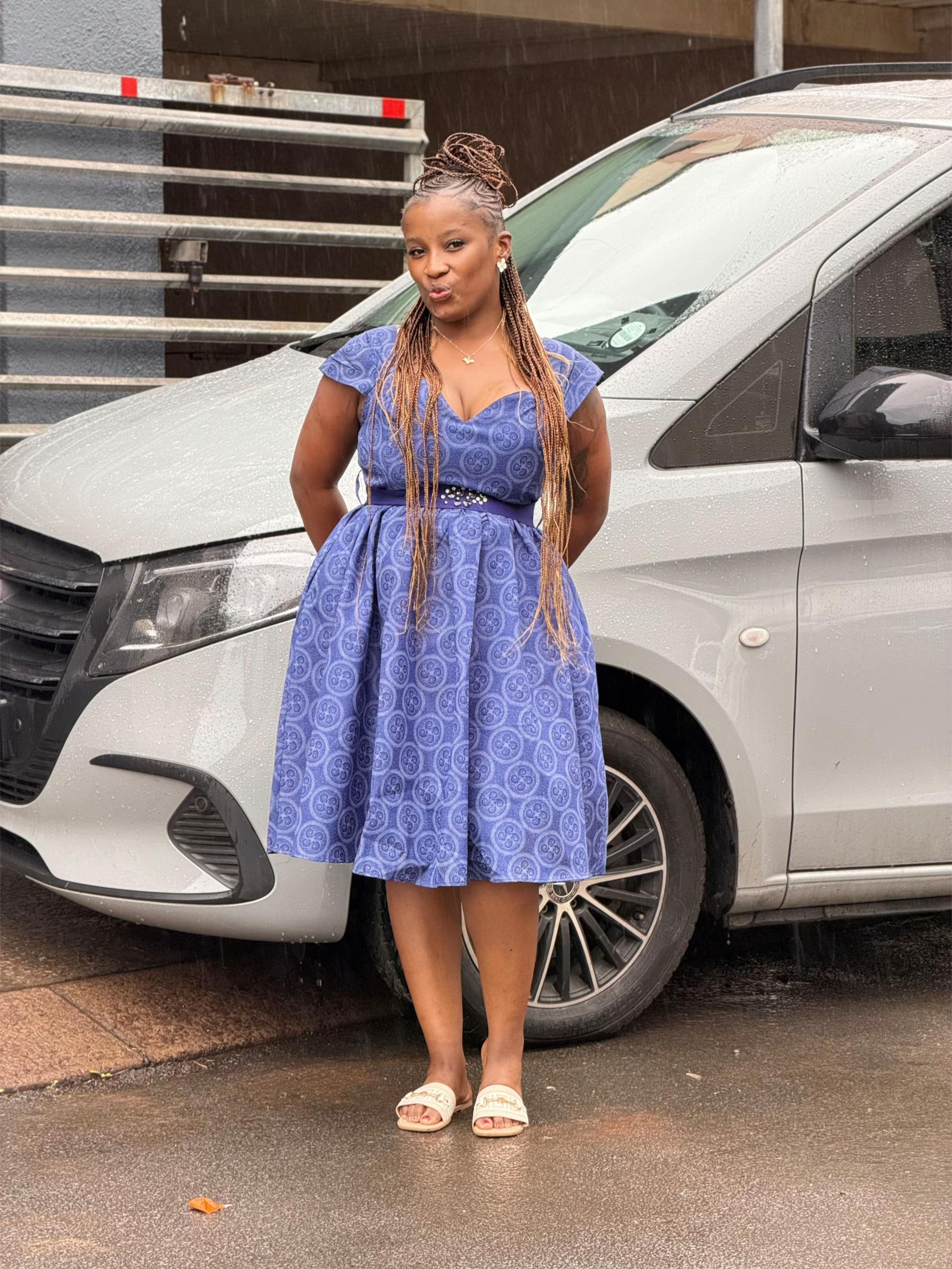 @Lesego_