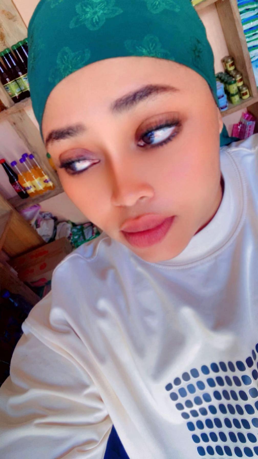 @cutenai06
