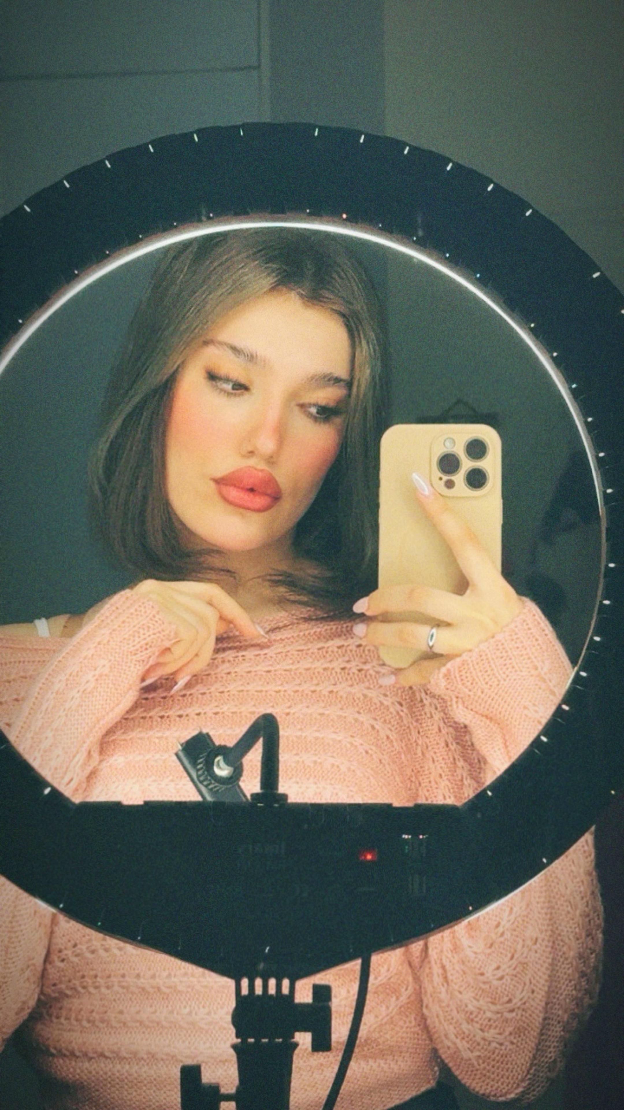 @KIYANA