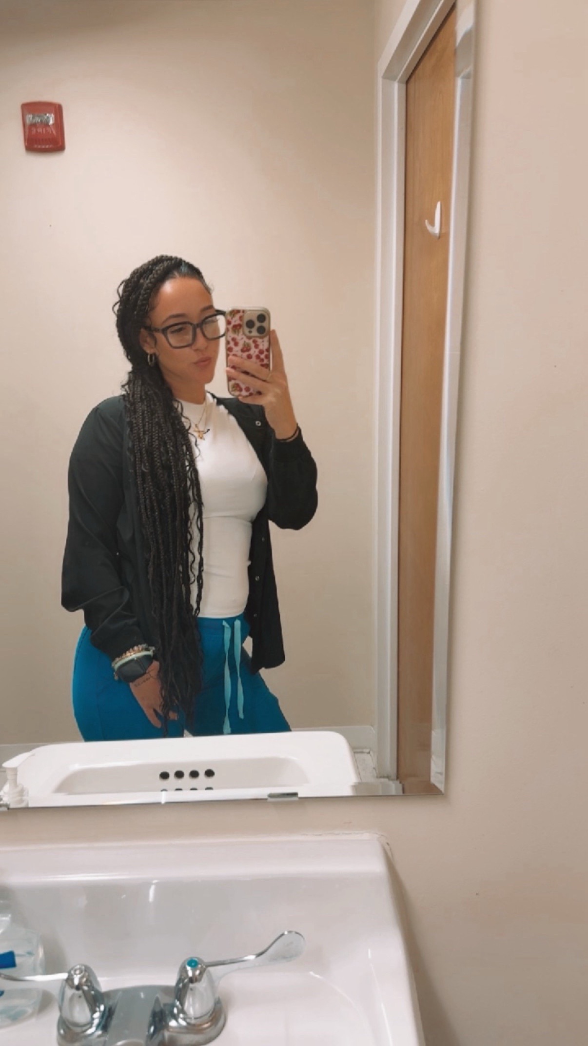 @lilmisssheena