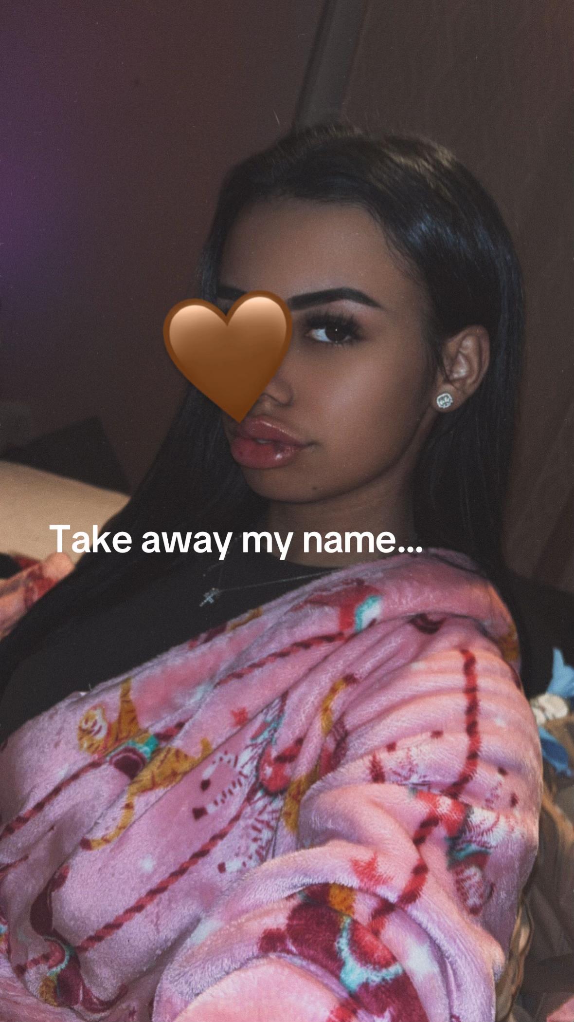 @TiaParis💋