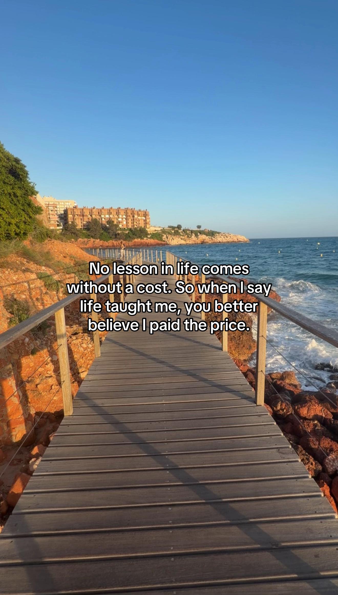 @TheQuoteHub🪫
