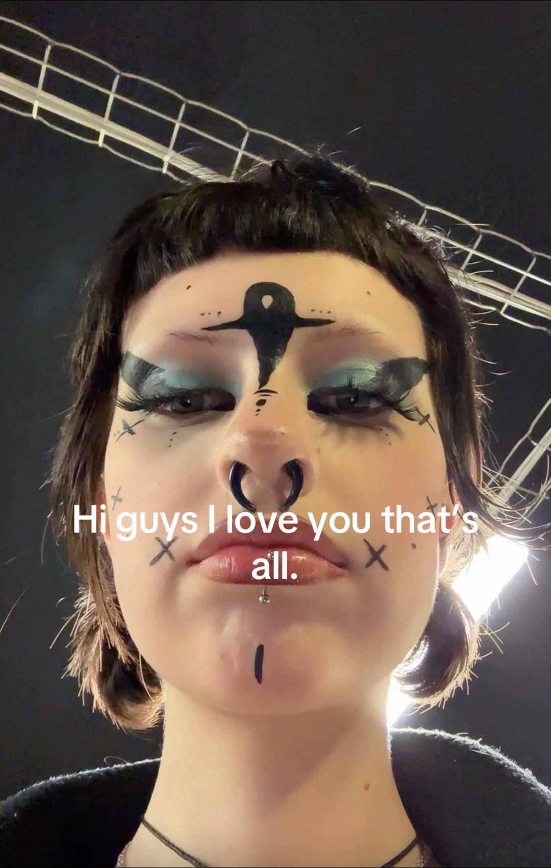 @☢︎