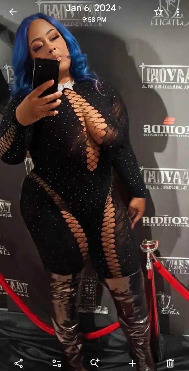 @kayee