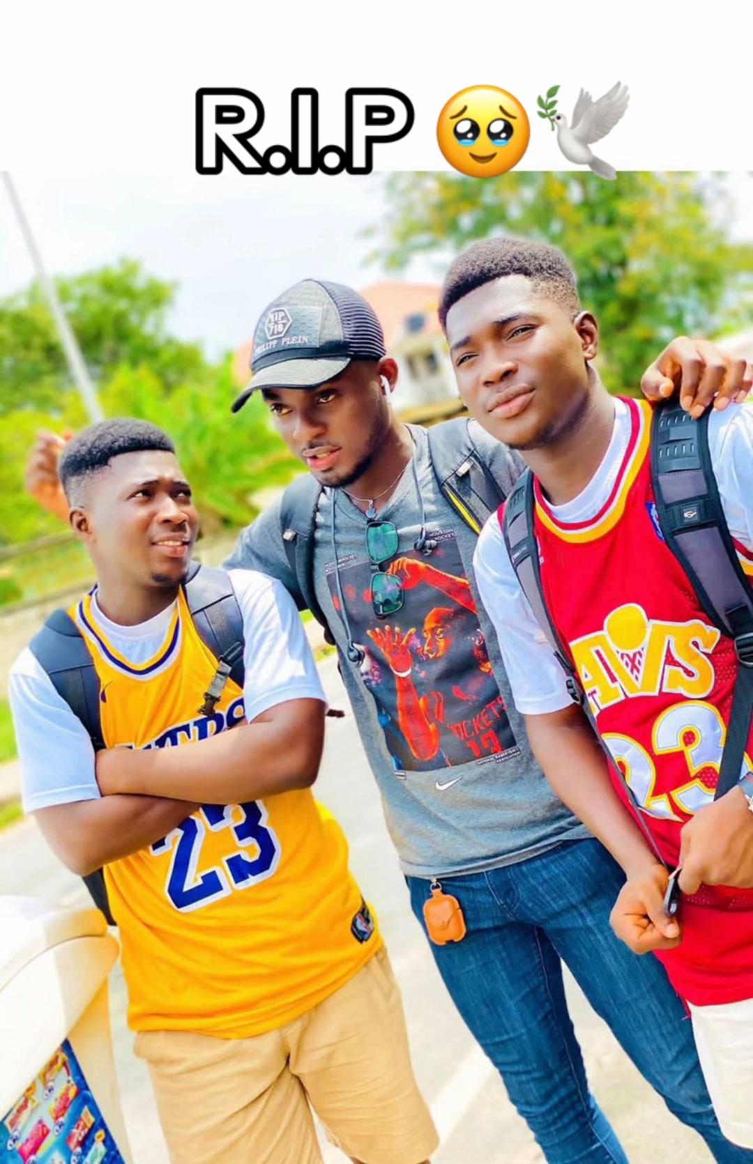 @Twins Diaries 🇬🇭