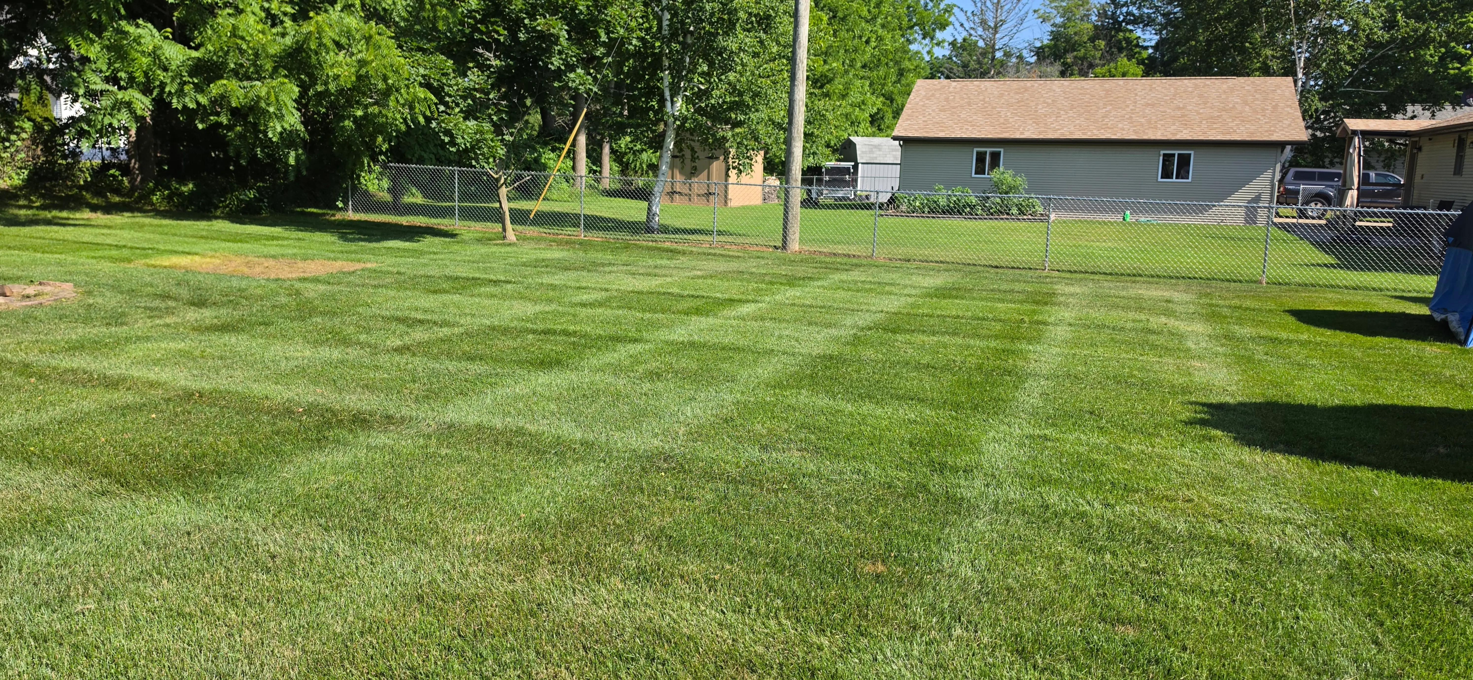 @JR'S Lawn Care LLC