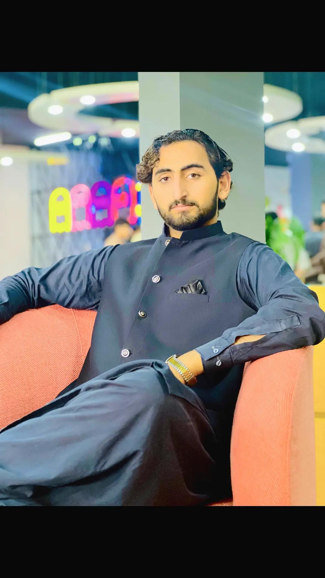 @👑 سردار basit چانڈیو🦅