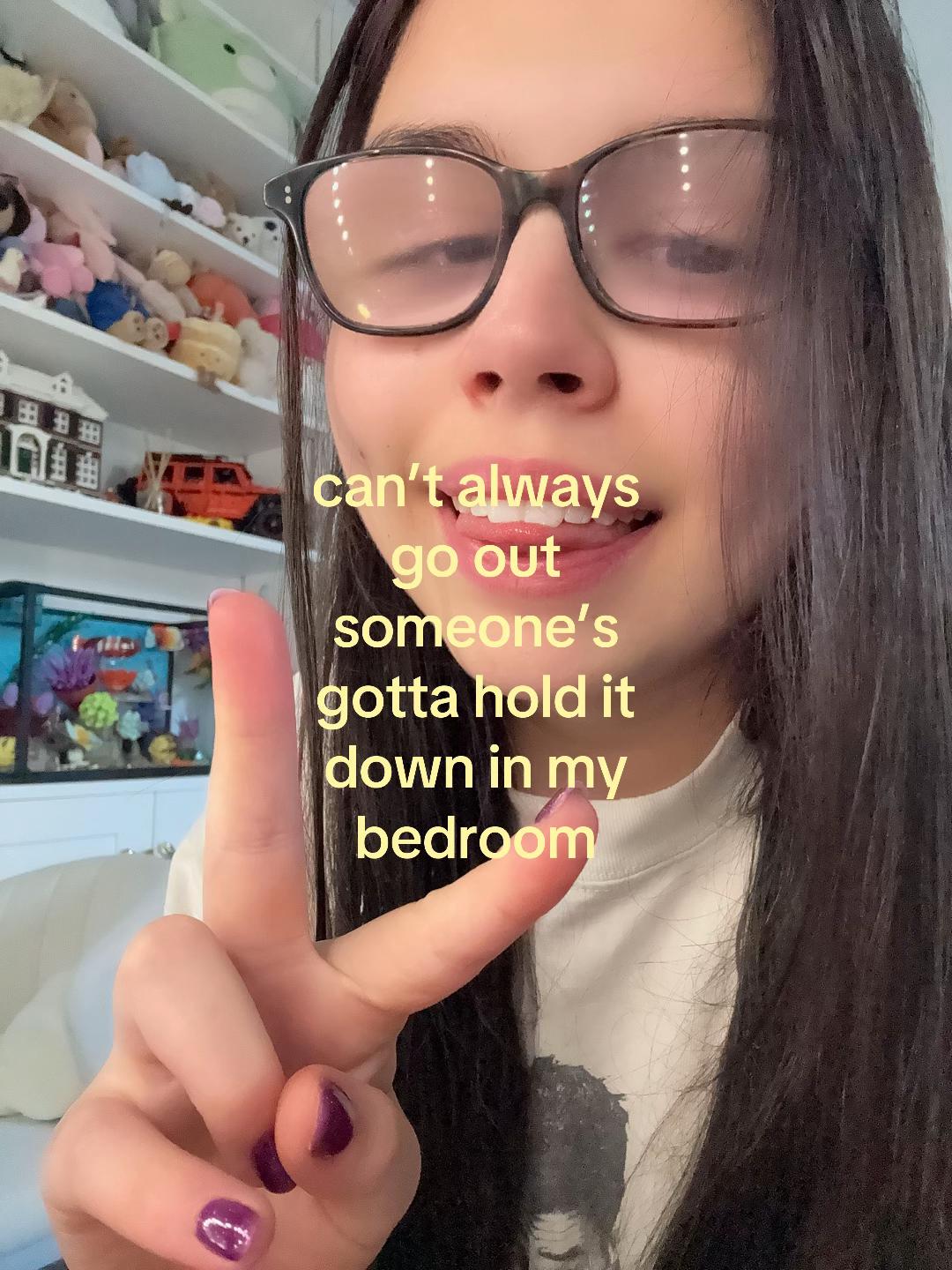 @HEN🤓