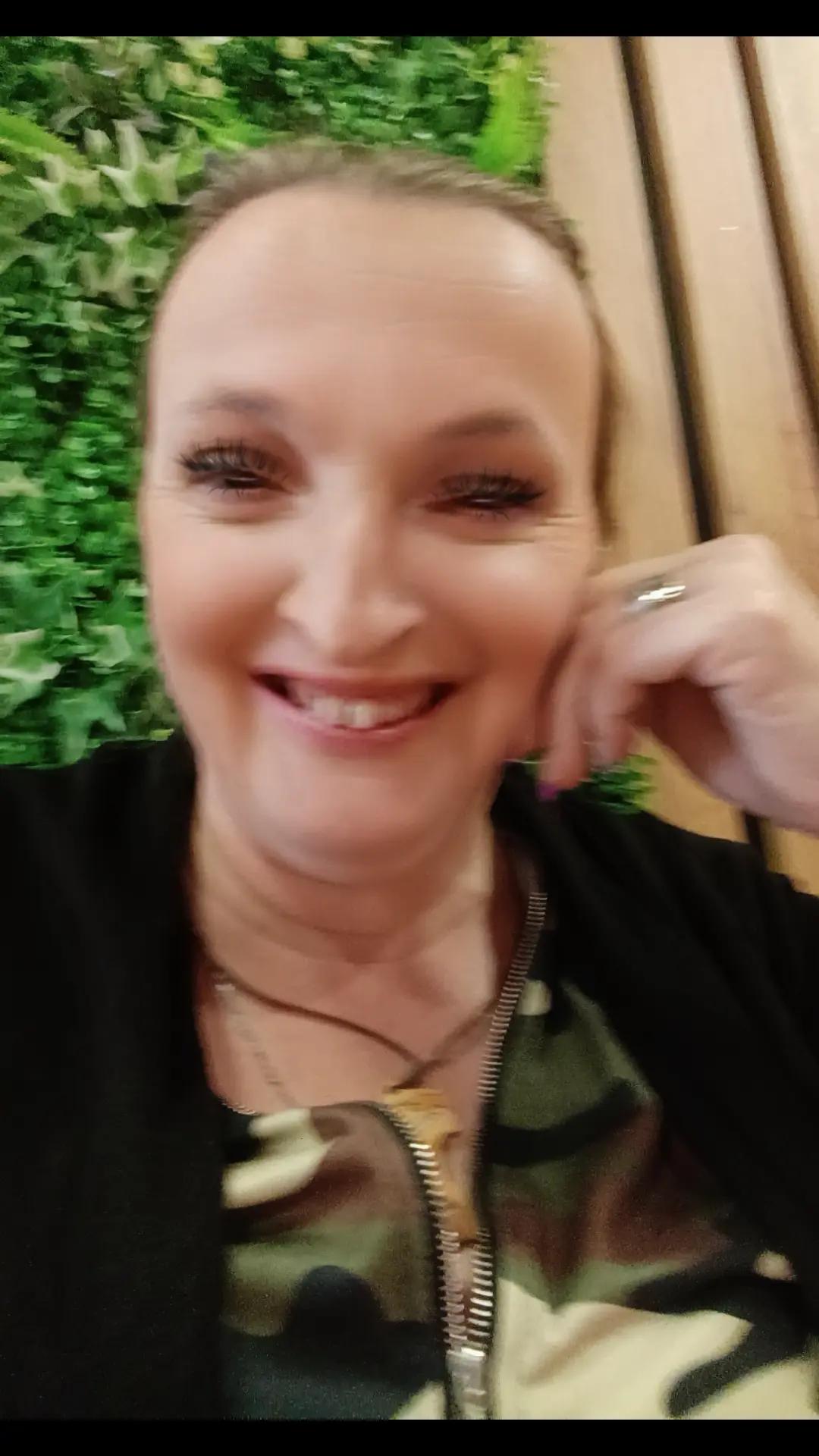 @HERCEGOVKA A ŠTA BI DRUGO BILA