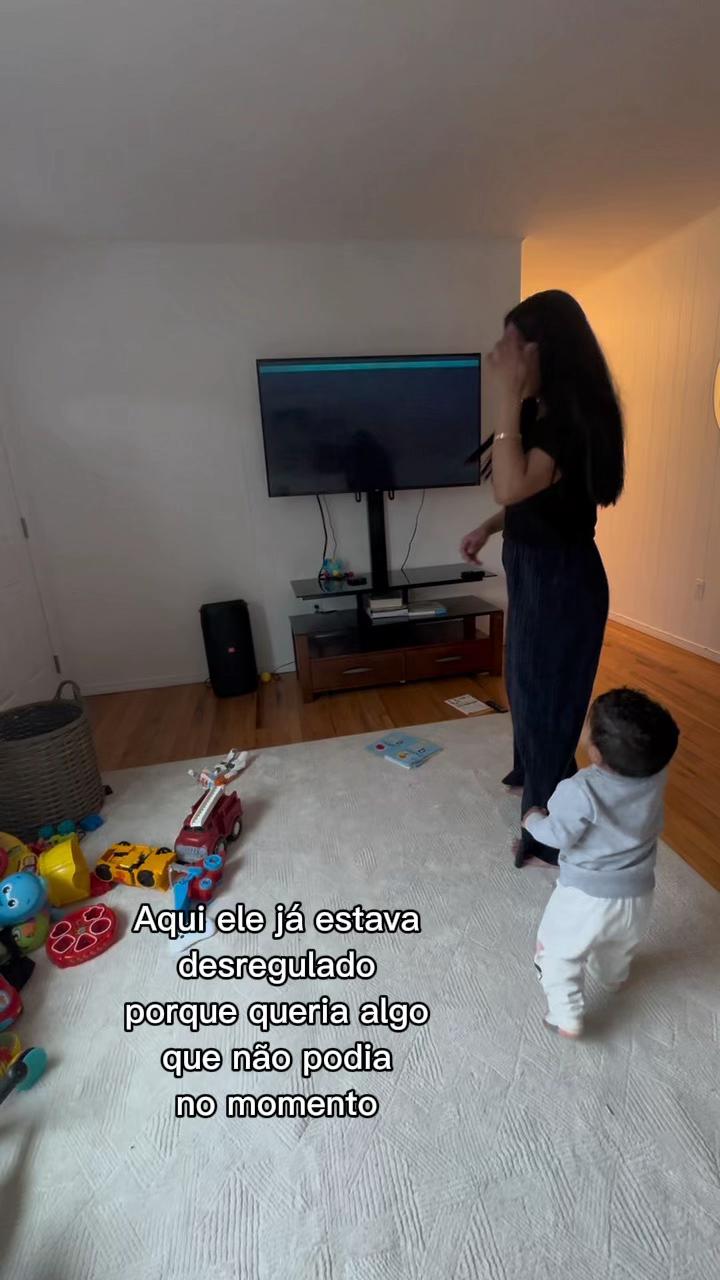 @thamirispereiras