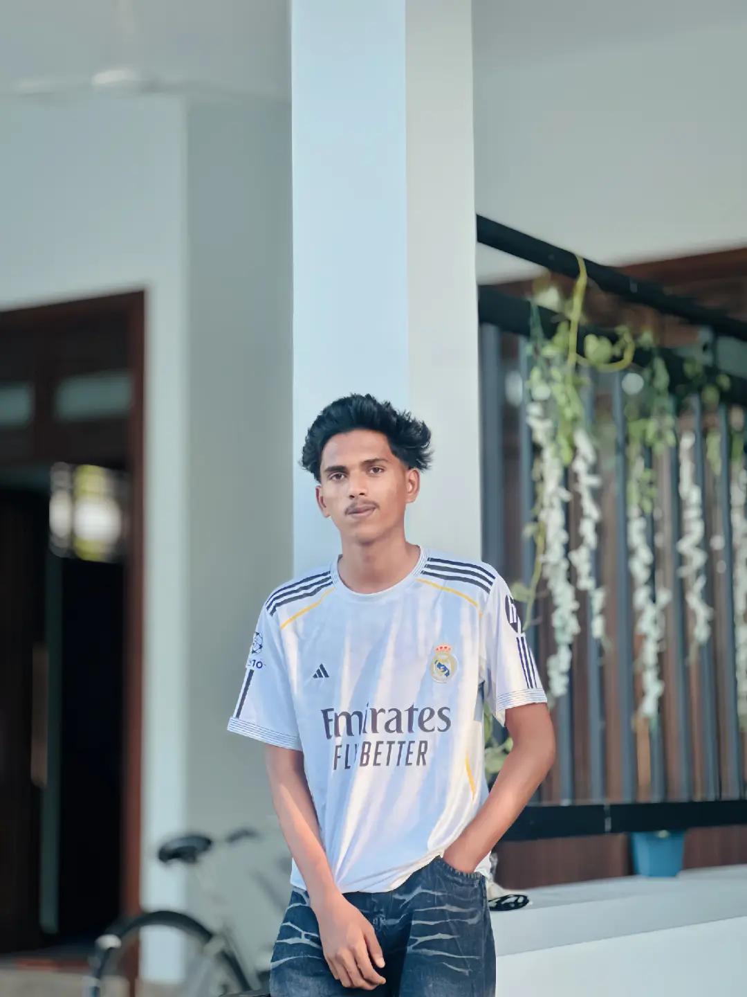 @𝙋  𝙀  𝙏  𝙀  𝙍 ⚡