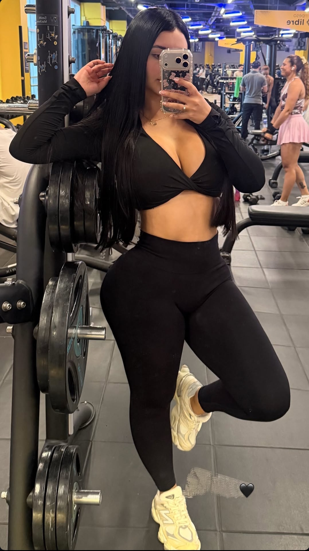 @Paolasexy4