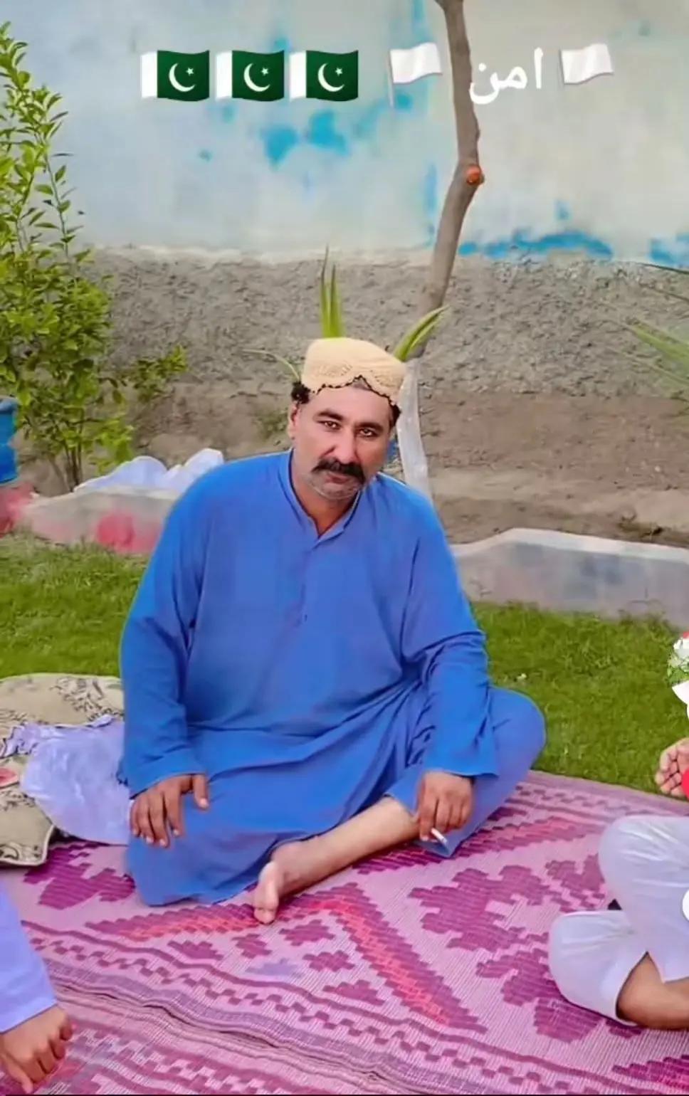 @2 مخ عی خلگ