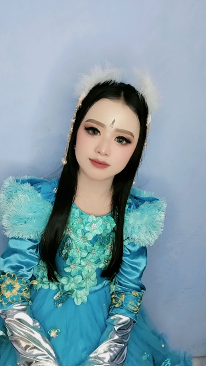 @🌸𝔹𝕖𝕝𝕝𝕒 ℂ𝕙𝕠𝕞𝕖𝕝𝕝🌸