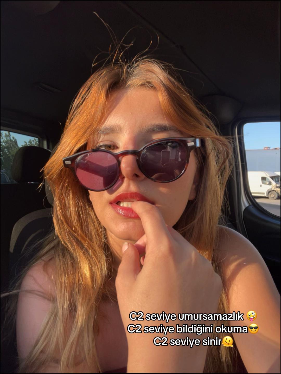 @semanurucrr_
