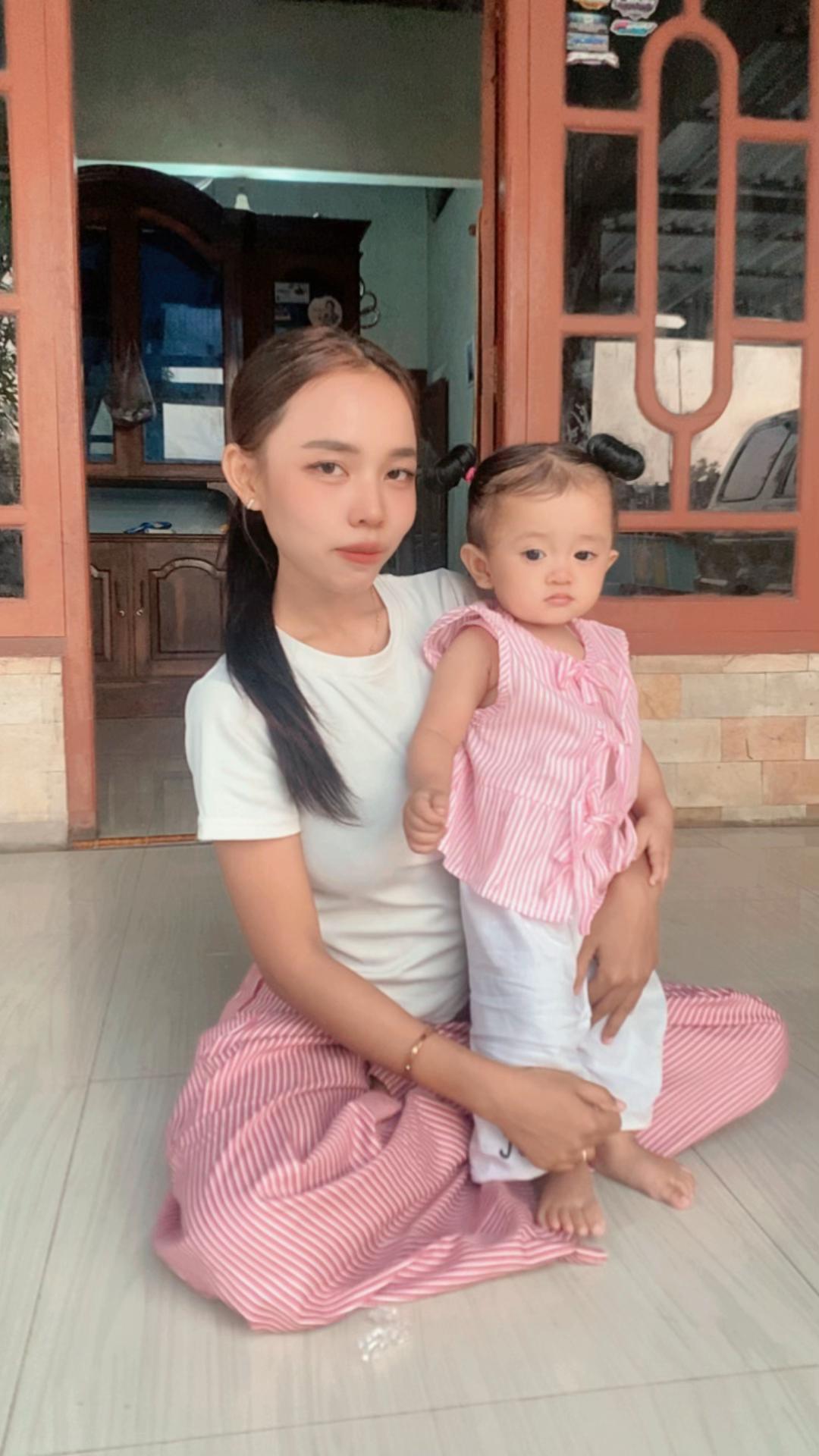 @Mamanya Jane👧🏻