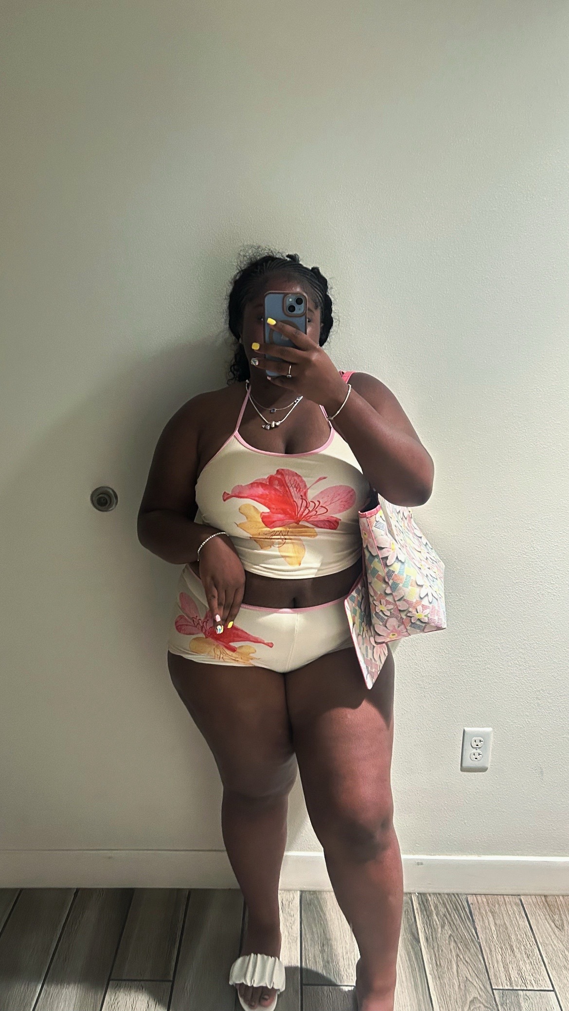 @zakiyagibbs
