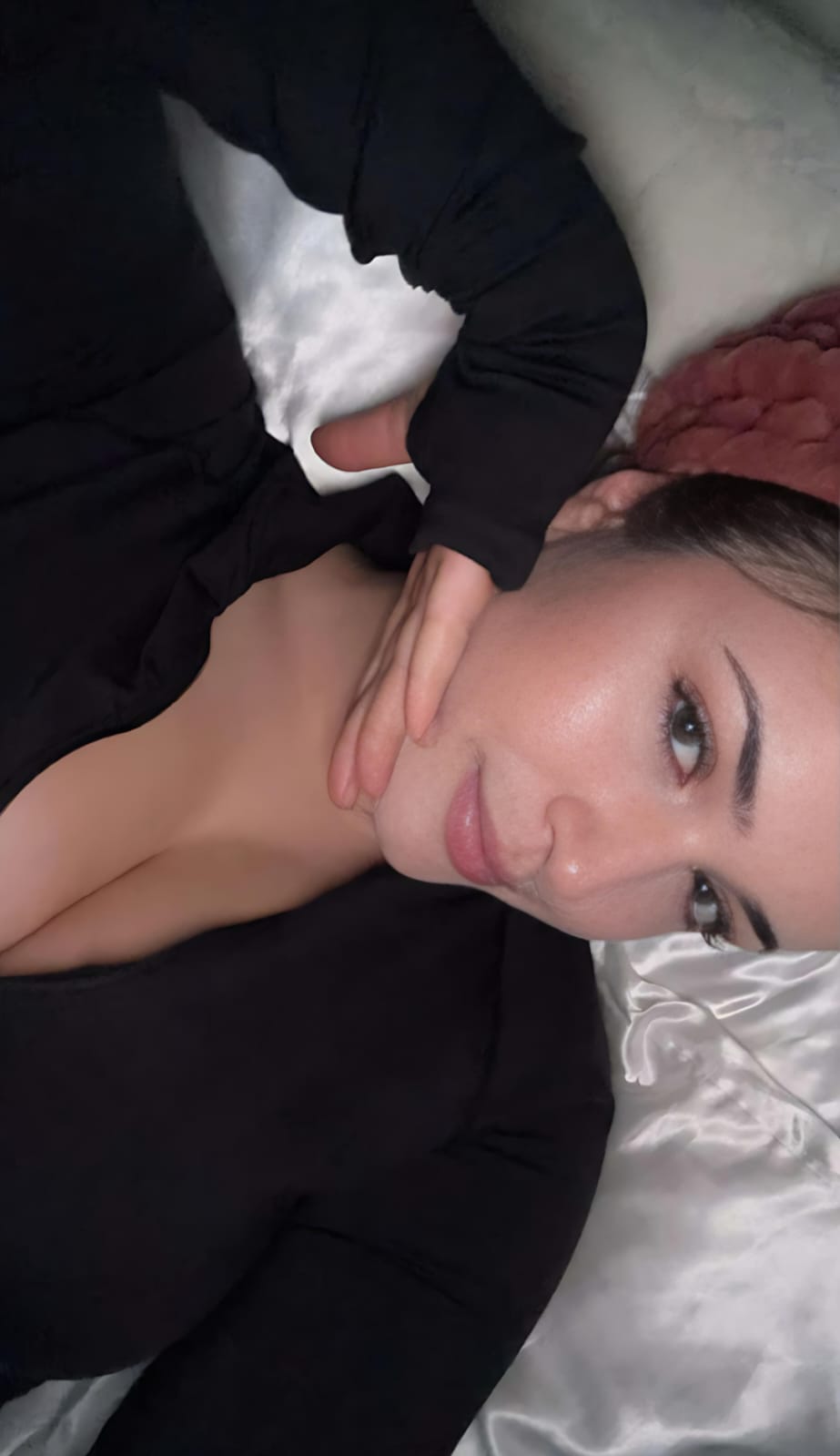 @yaszbari