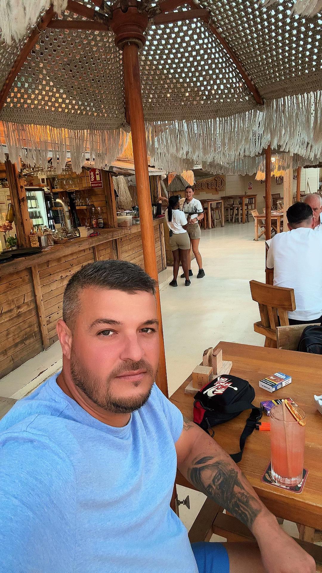 @Georgian Nita