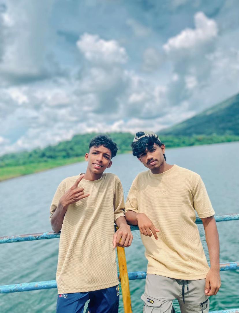 @Naveen💖
