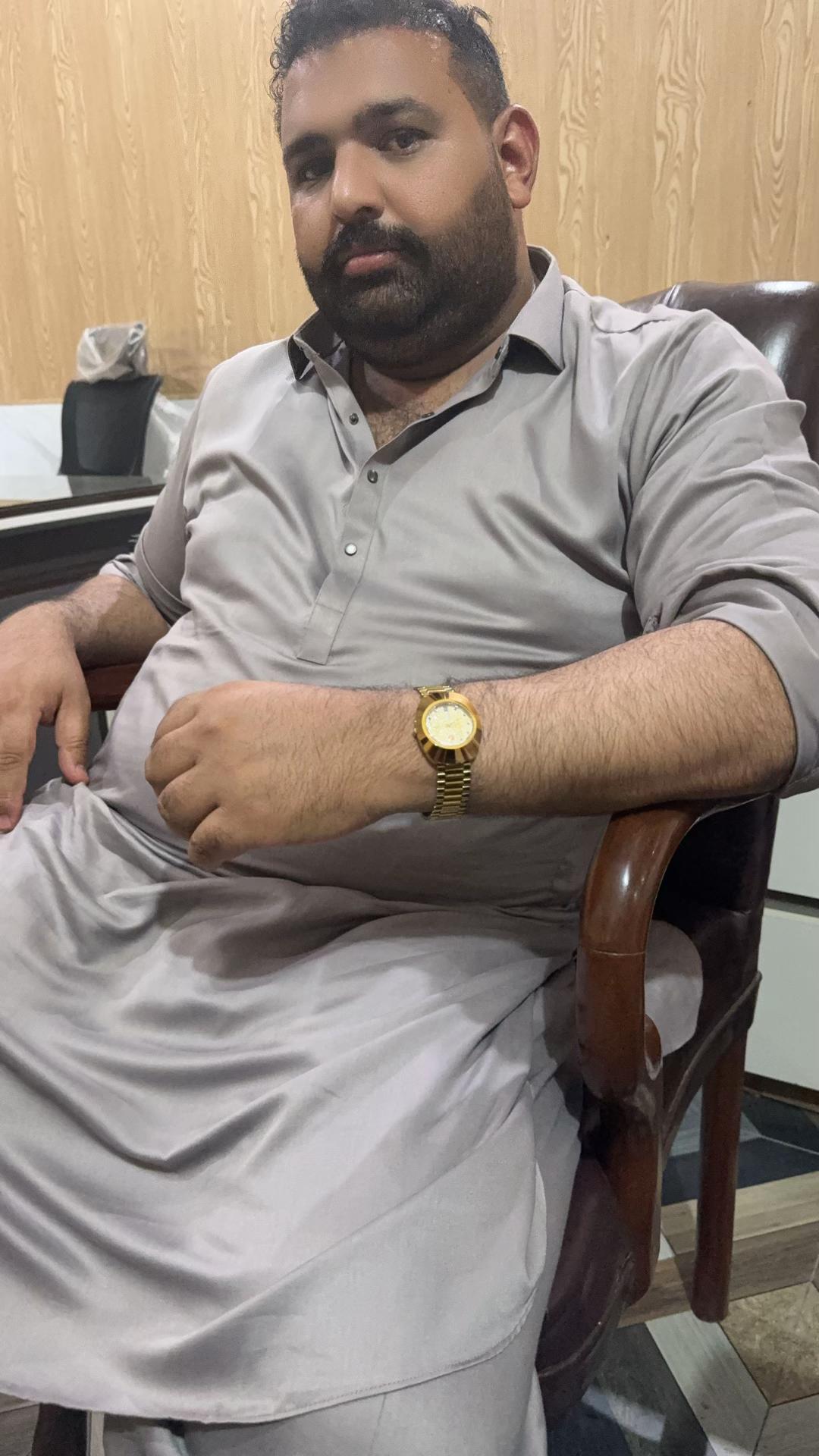 @ABDULLAH(Hussain Motors).