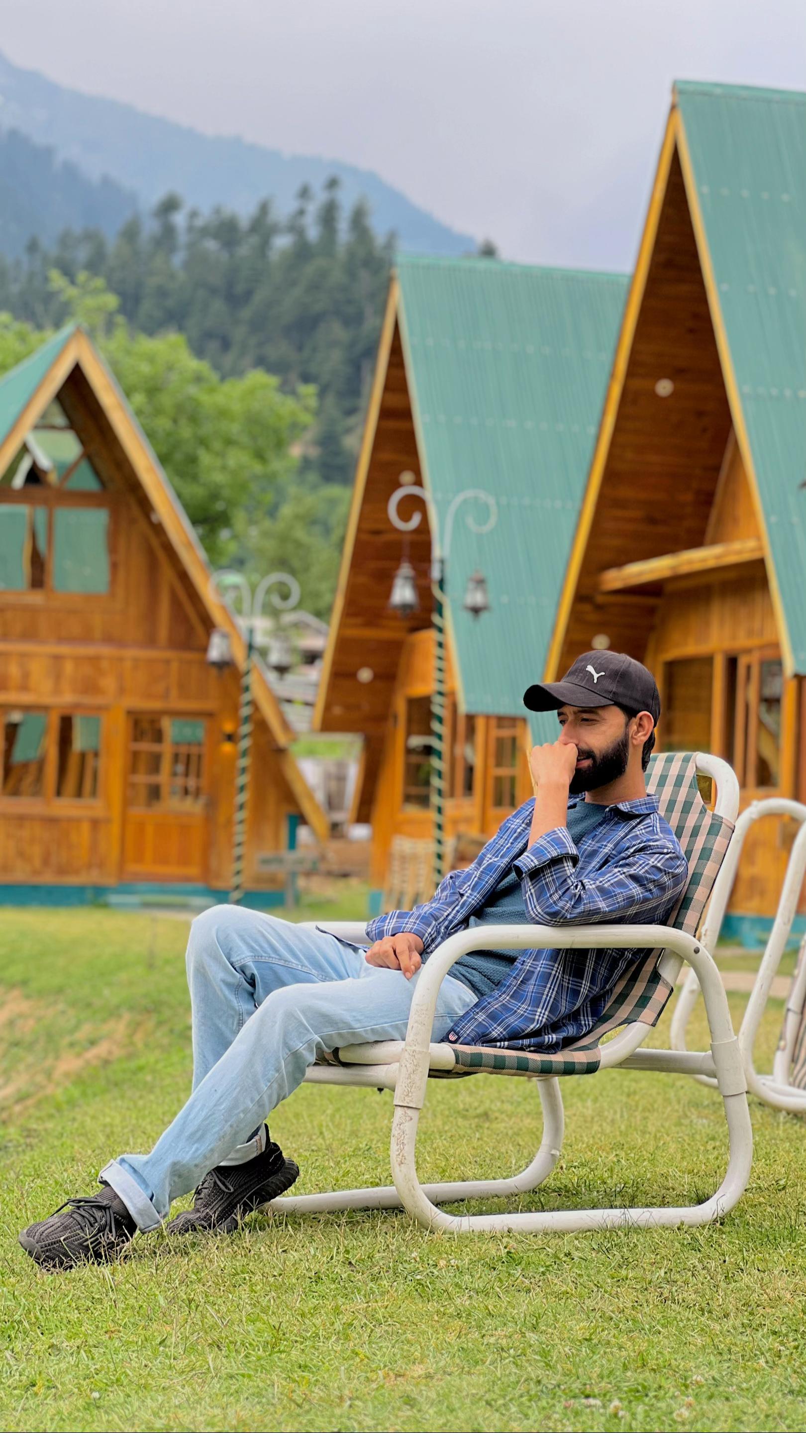 @Aamir Kashmiri 🍁