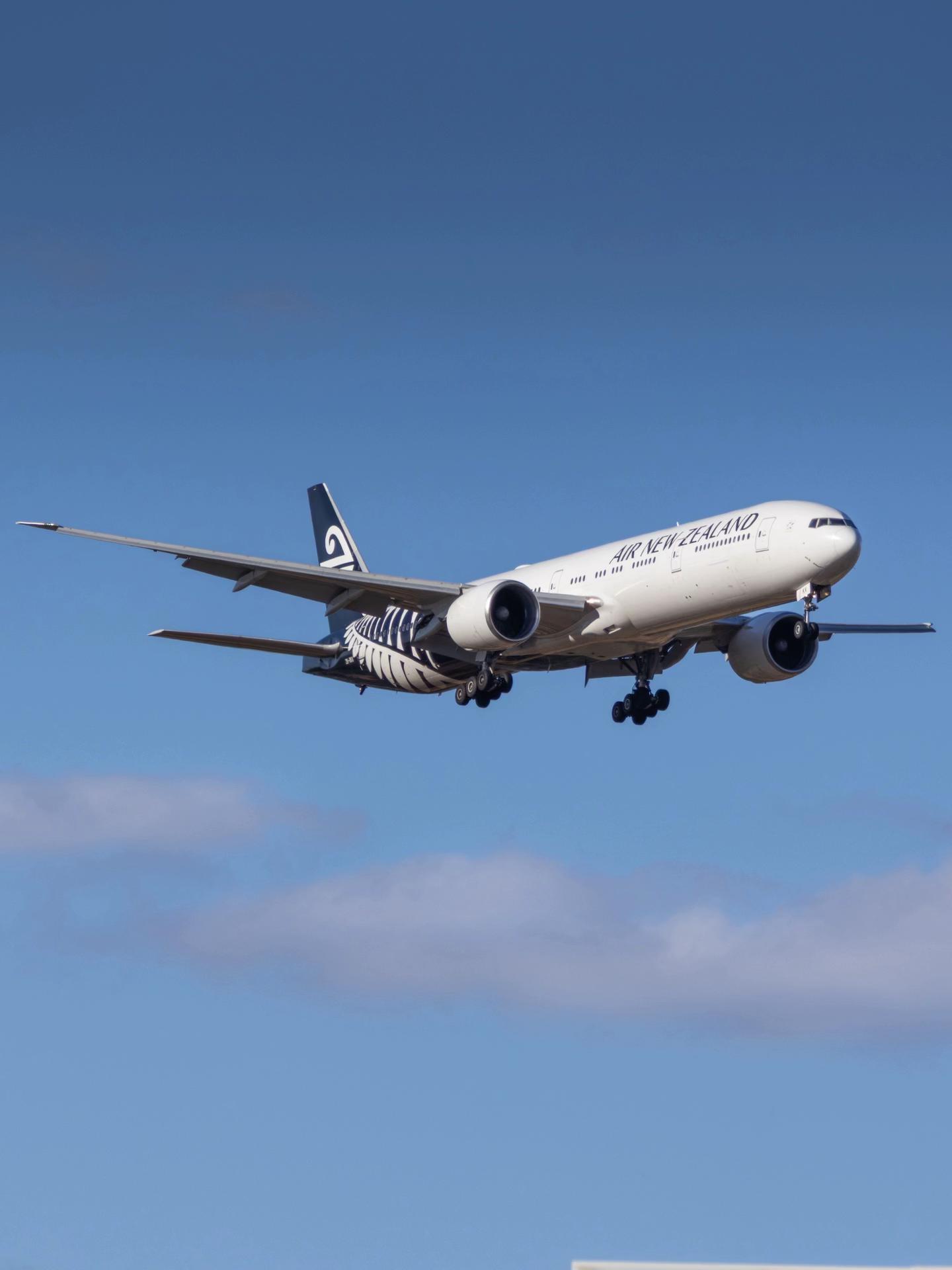 @Average Perth Aviation&reg;