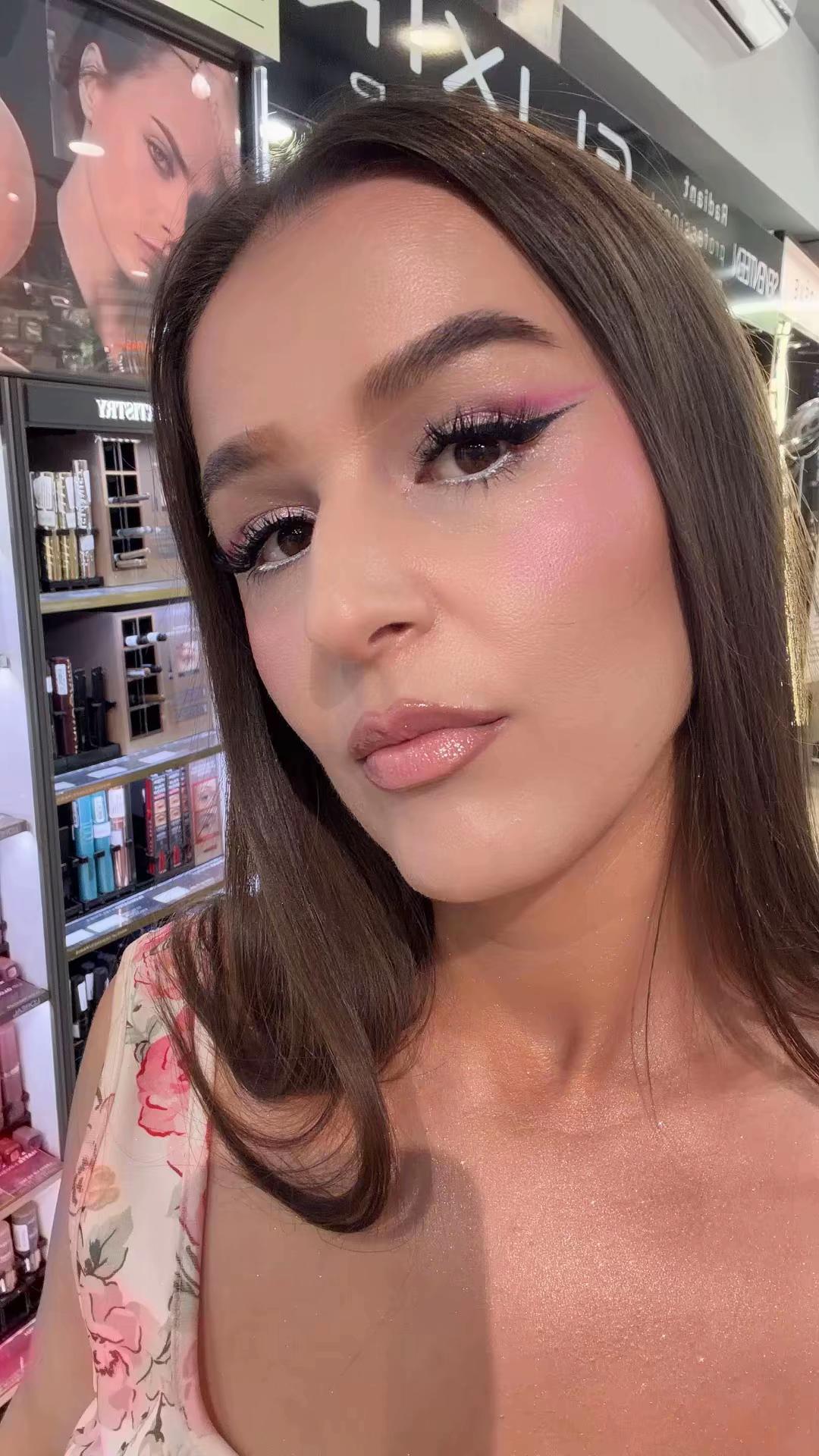 @glam_by_matilda_