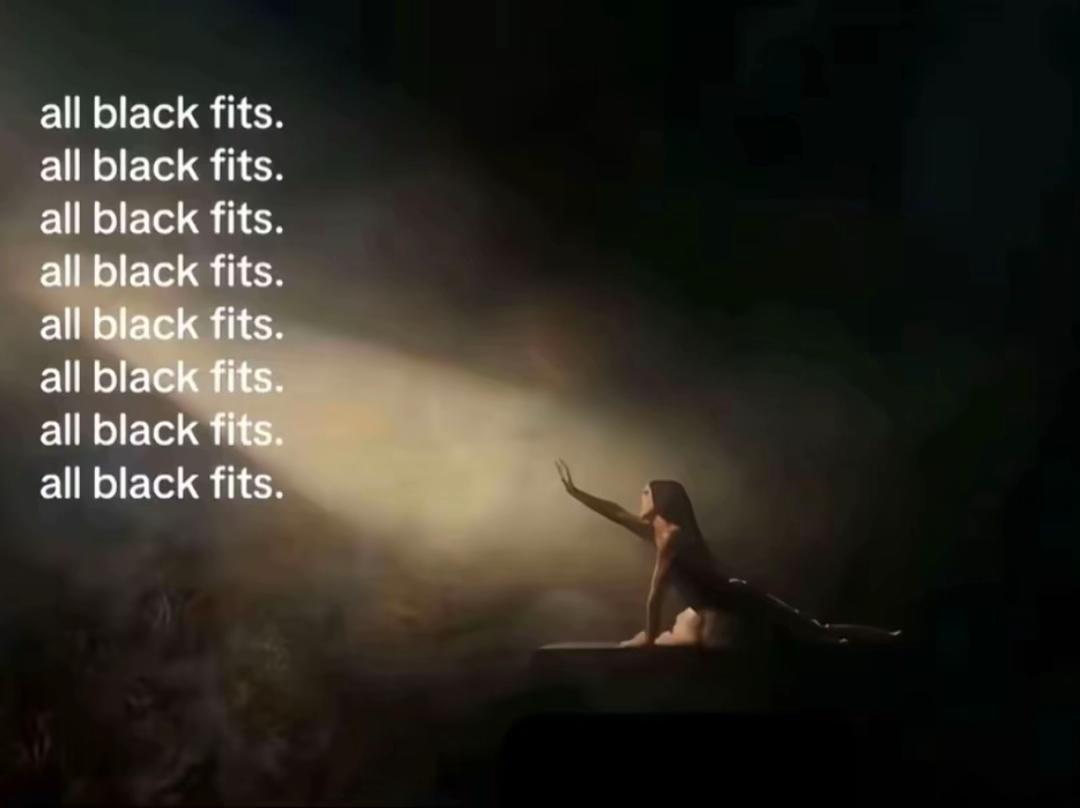 @𝐦𝐚𝐫𝐭𝐢
