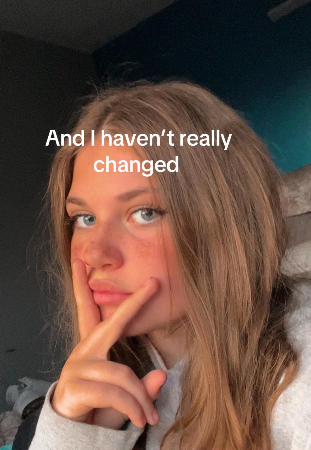 @Lexi๐ค๐๐๐