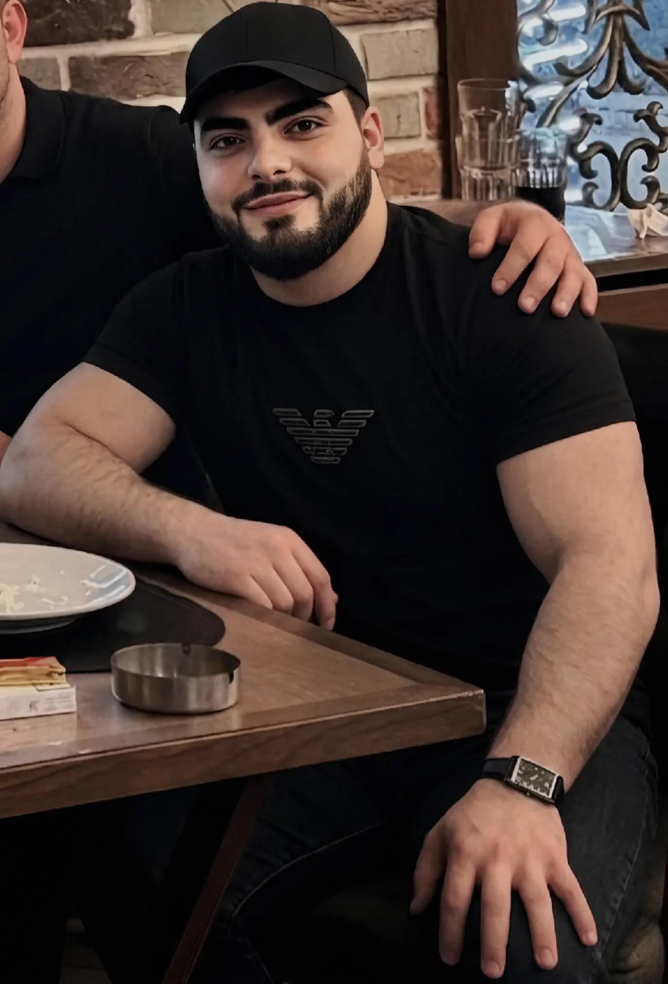 @Mübariz Məmmədov