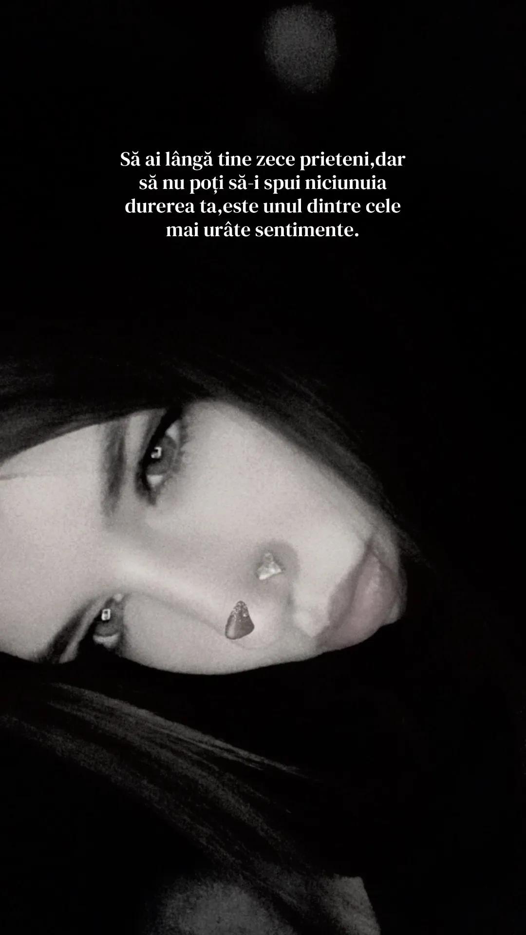 @𝒻ℯ𝓁𝒾𝒸𝒾𝒶_ℴ𝓏𝒶𝓃𝒶