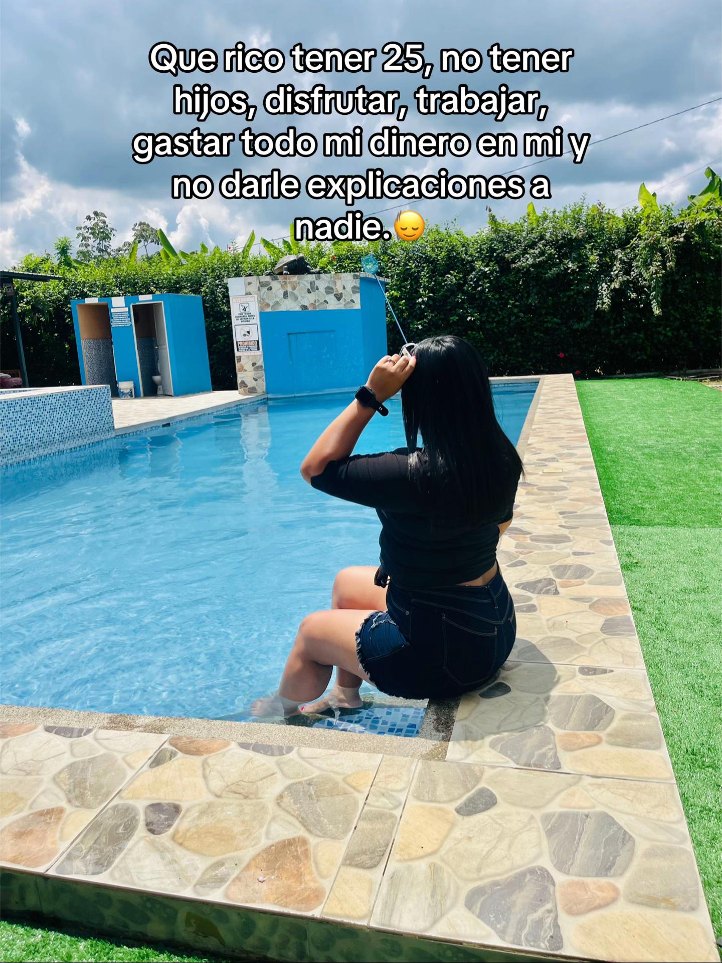@Fabiana Rabelo🦋