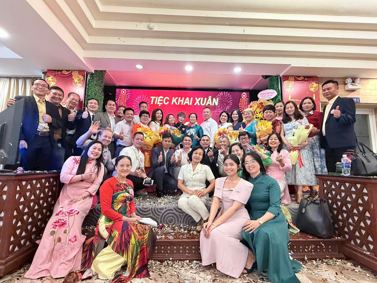 @TUỆ L&Acirc;M.HN
