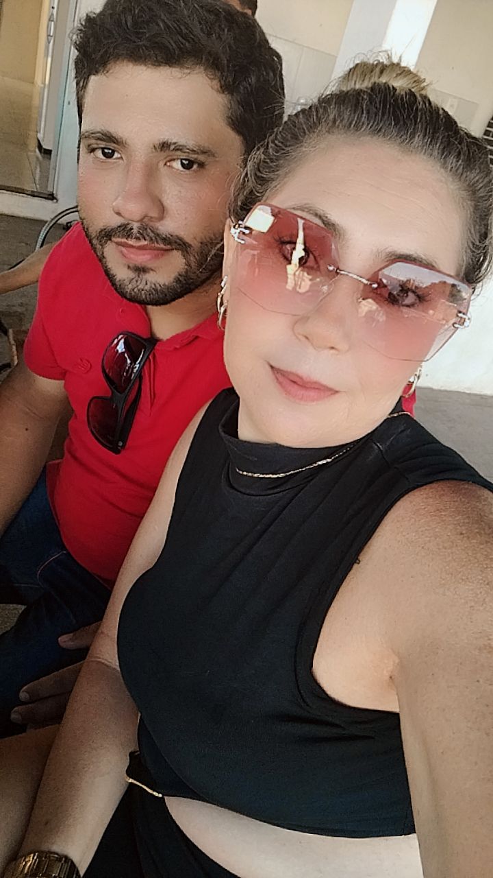 @oliviaarruda