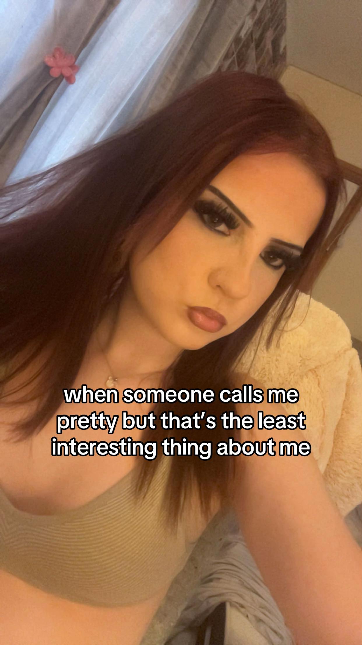@holls