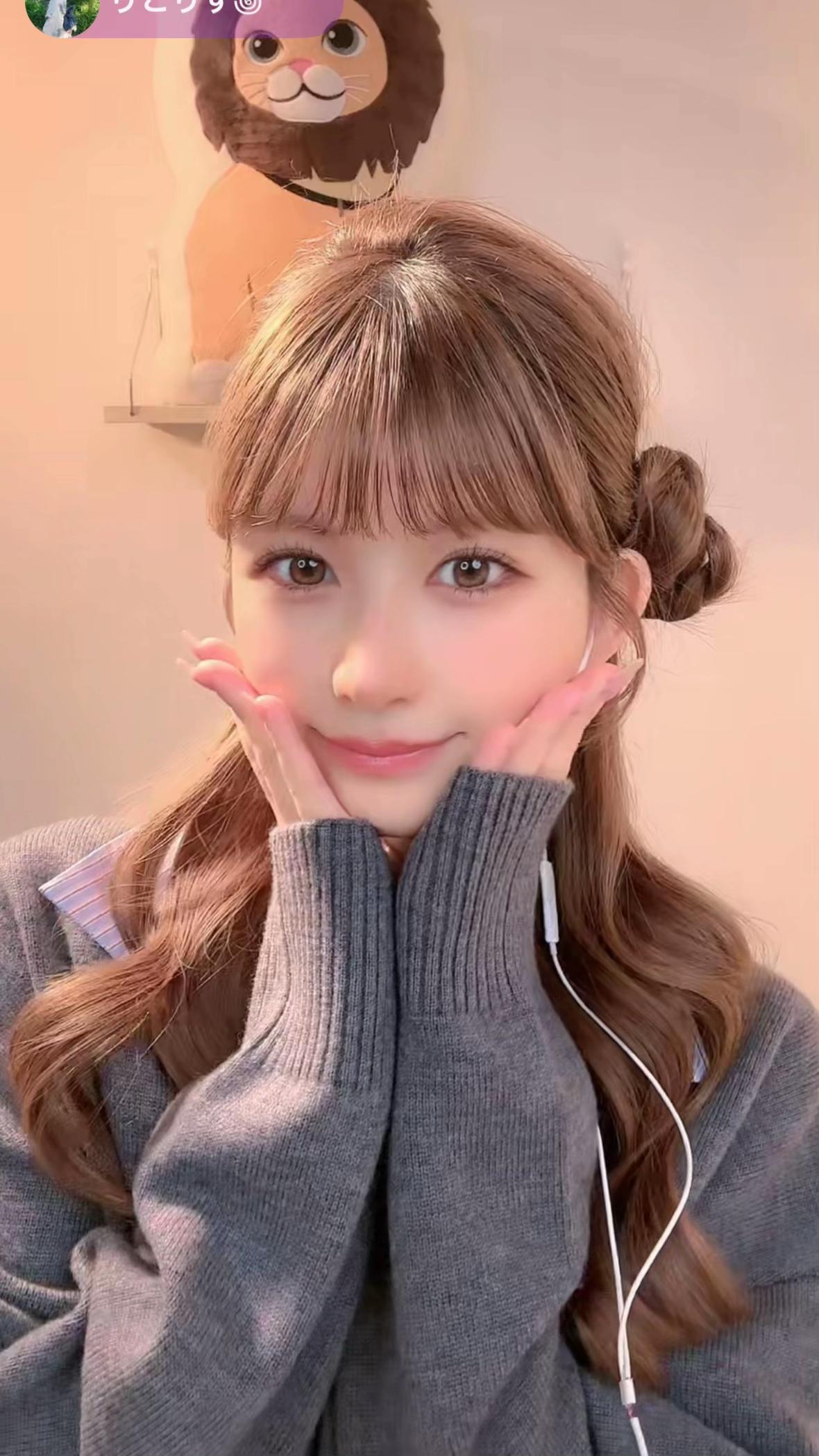 @おM꩜M꩜びろん