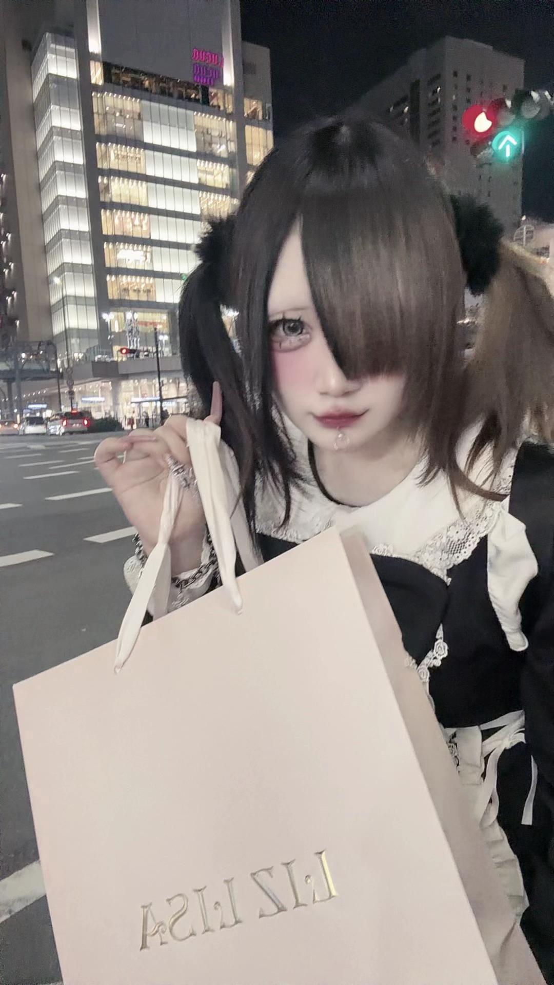 @こめお