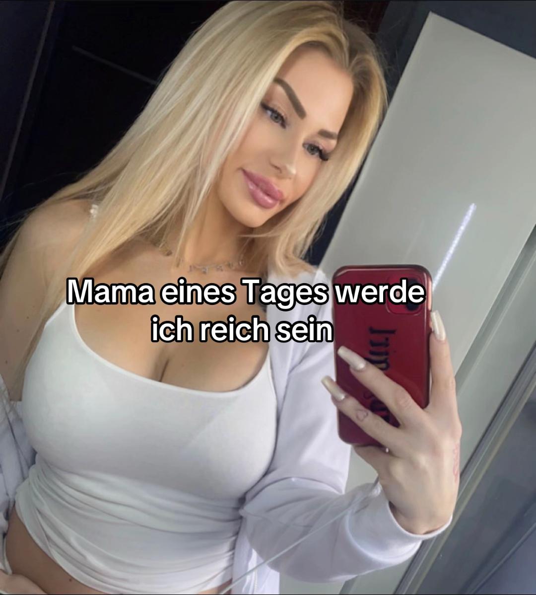 @Geraline_