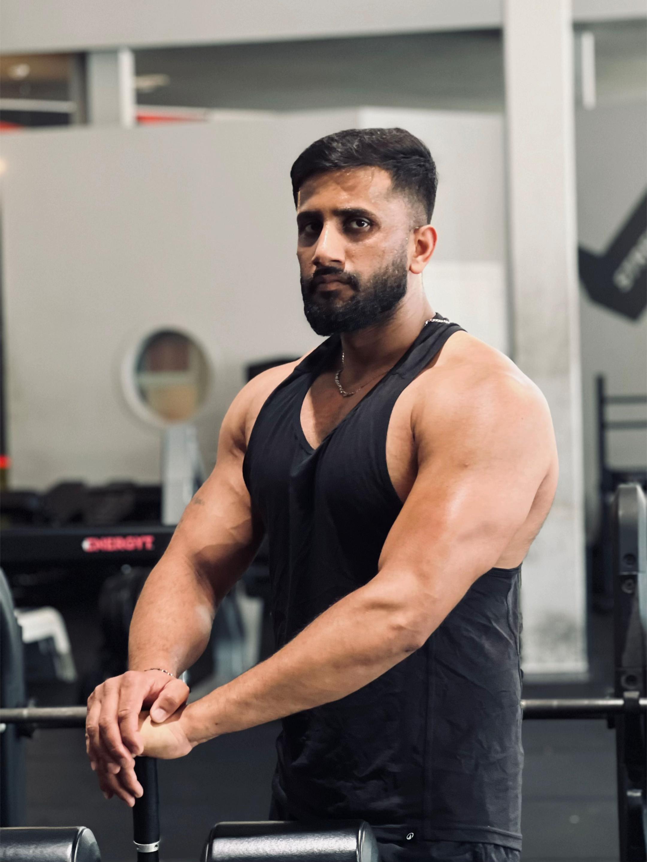 @Roman ♥️🇵🇰