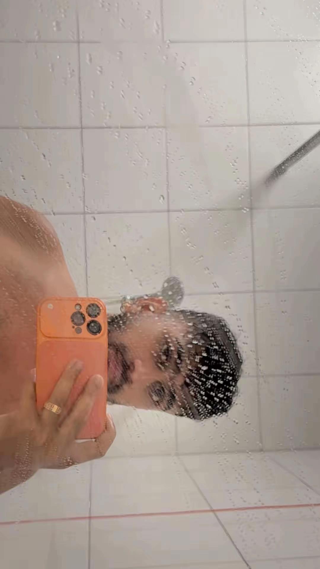 @ShasiVendhan 👑