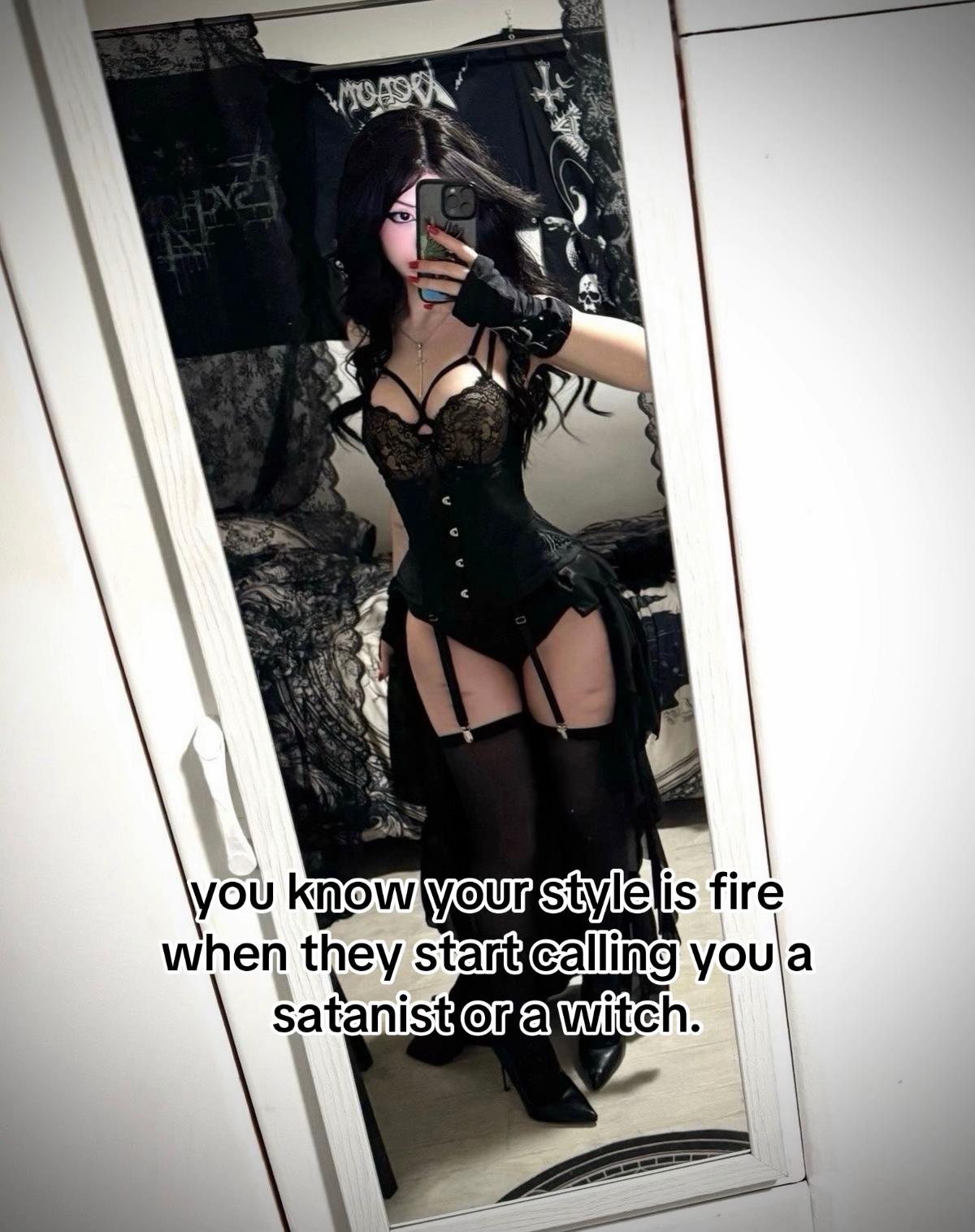@katia 𖤐