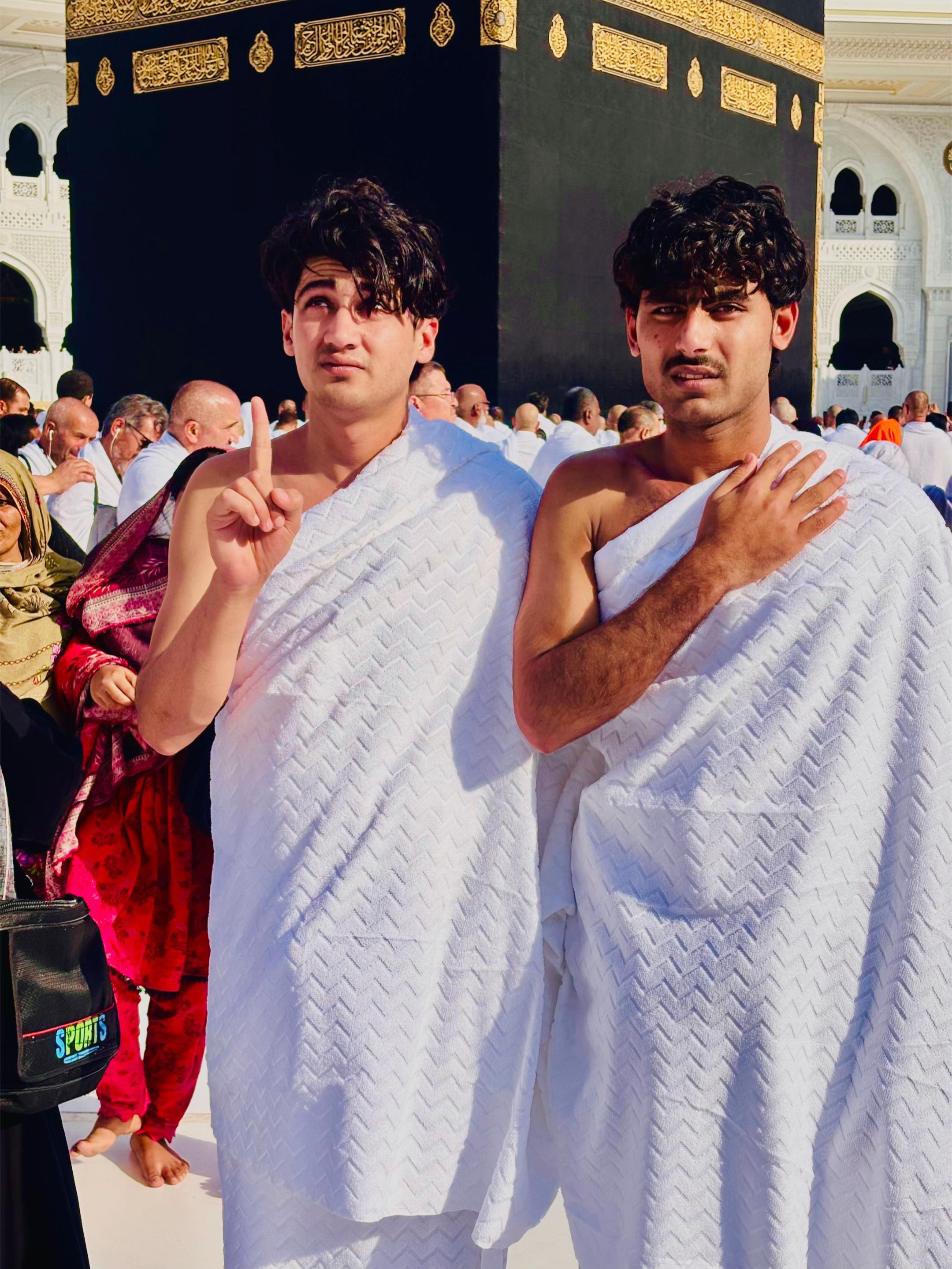 @CHUTA DANA👬
