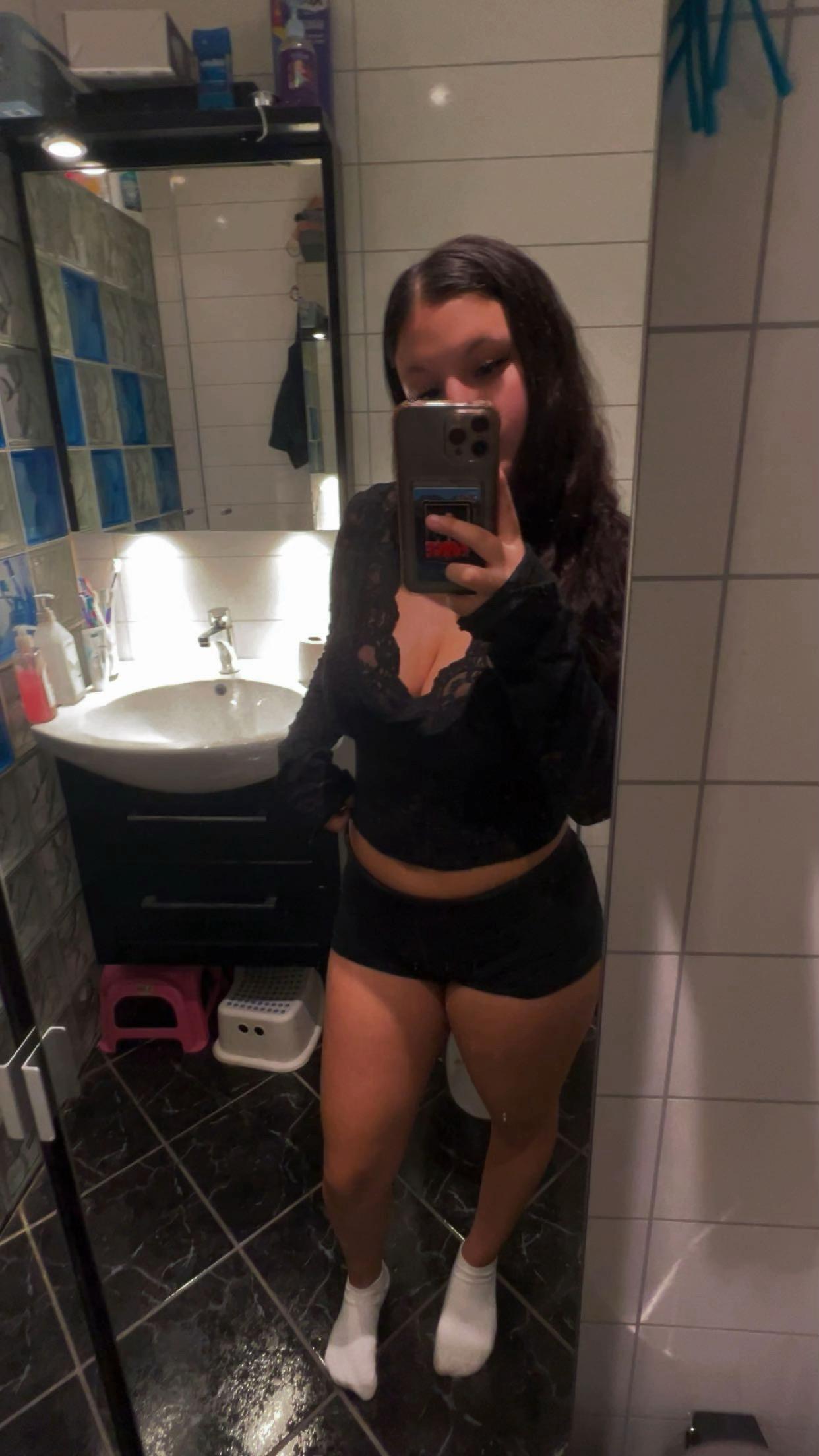 @😈💕𝒯𝒽ℯ𝒶 𝒜𝓁ℯ𝓍𝒶💕😈