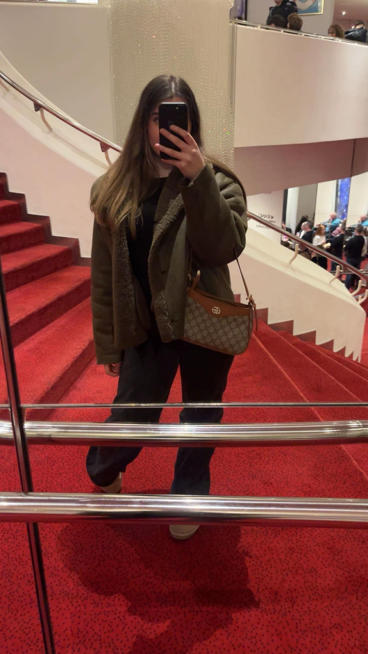 @𝐞𝐥𝐦𝐢𝐫𝐚𝐚