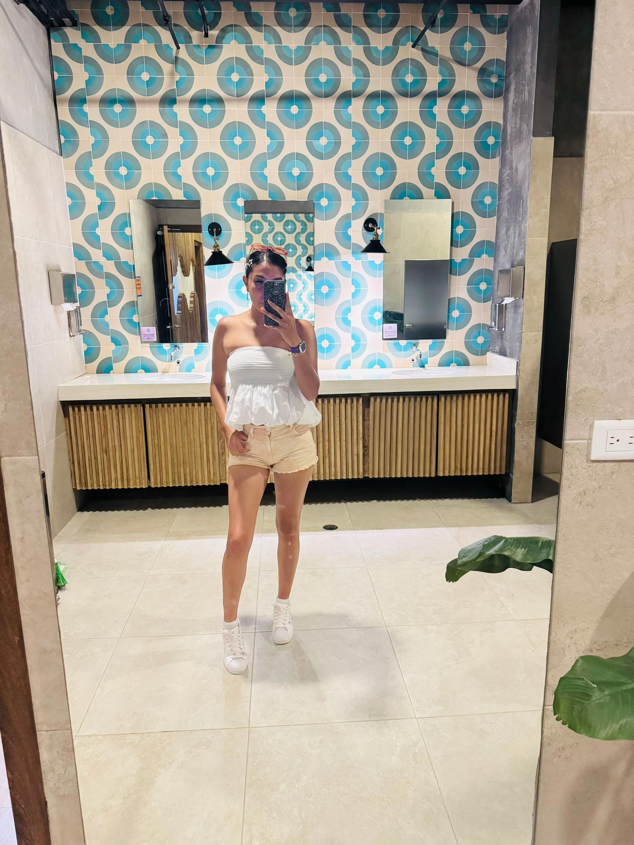 @Yolo 🦄