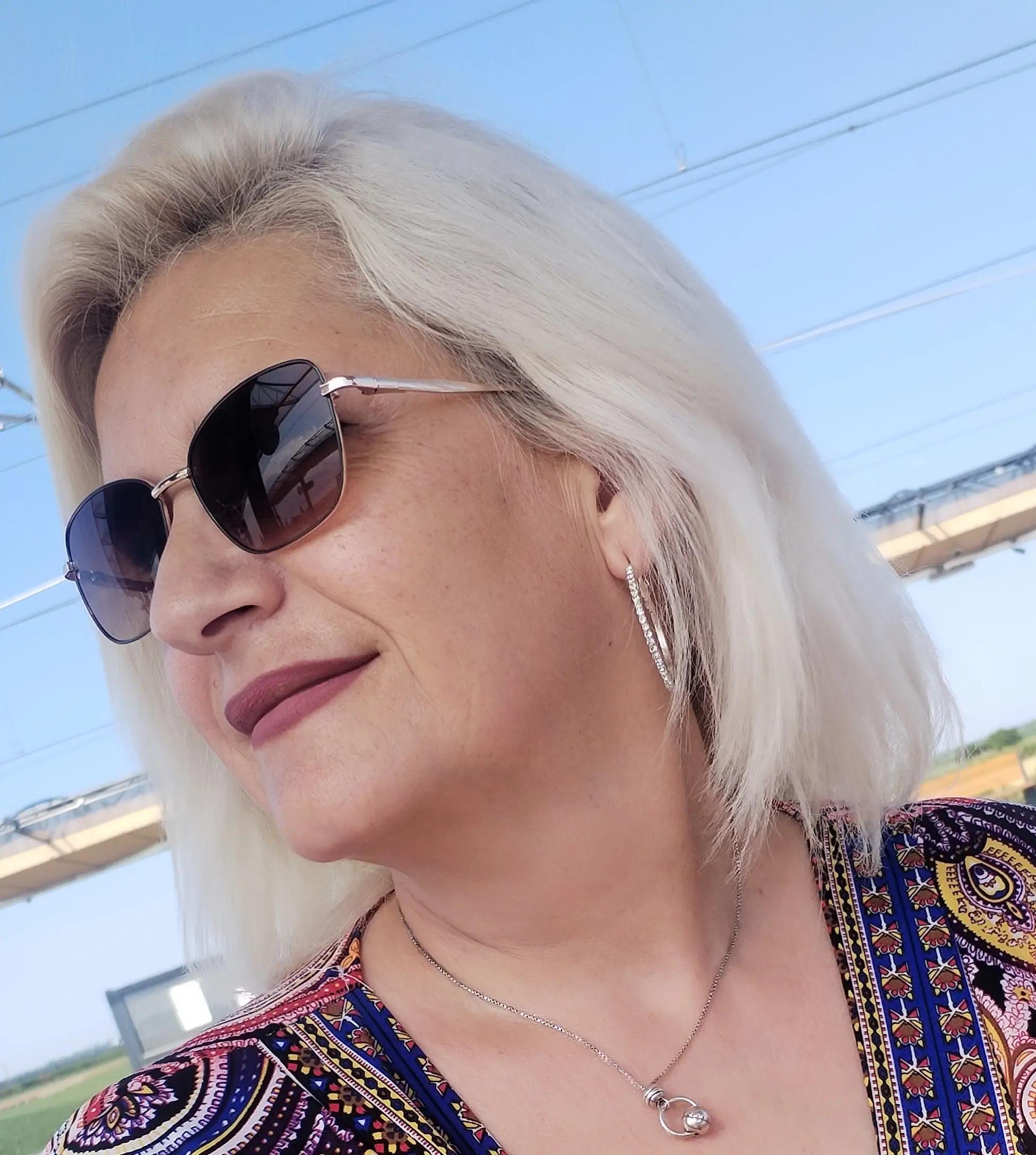 @Sandra Plavsic